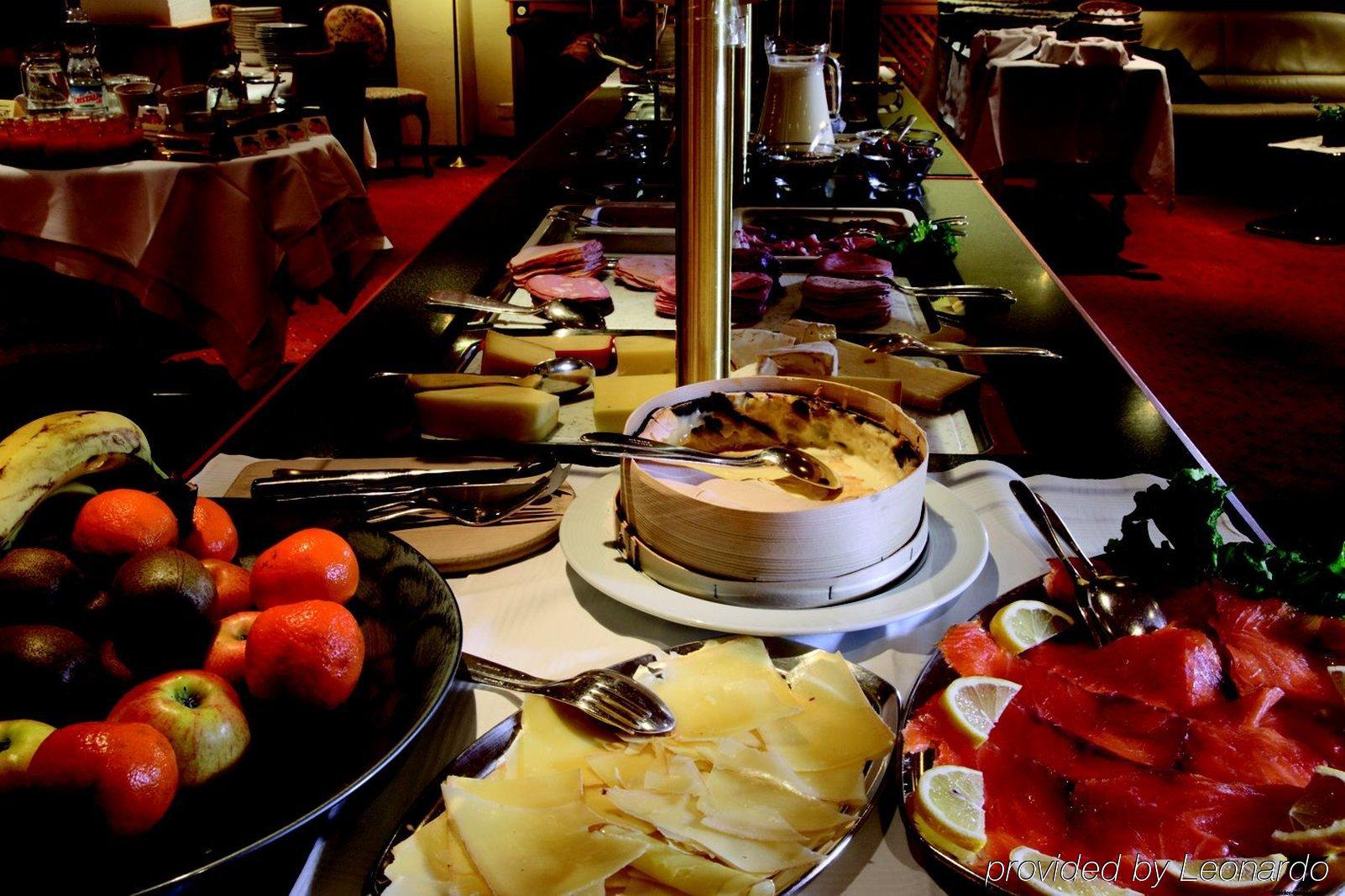 Hotel Alfa Zermatt Bagian luar foto
