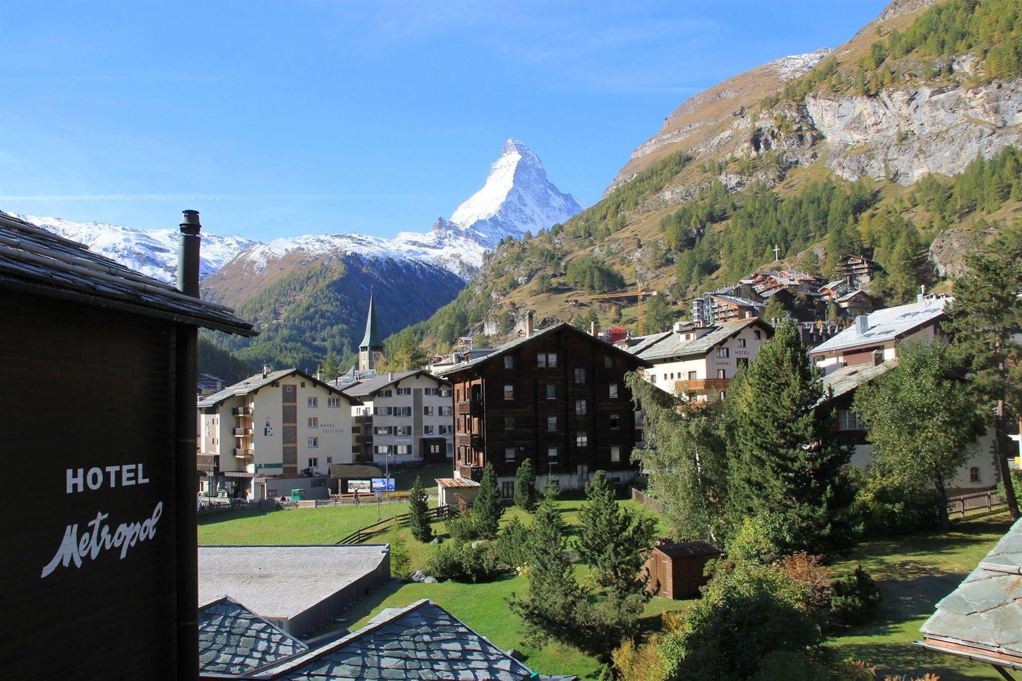 Hotel Alfa Zermatt Bagian luar foto