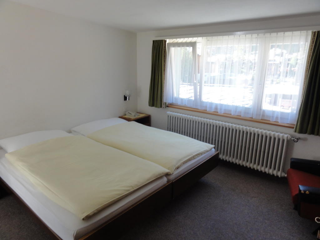 Hotel Alfa Zermatt Bagian luar foto