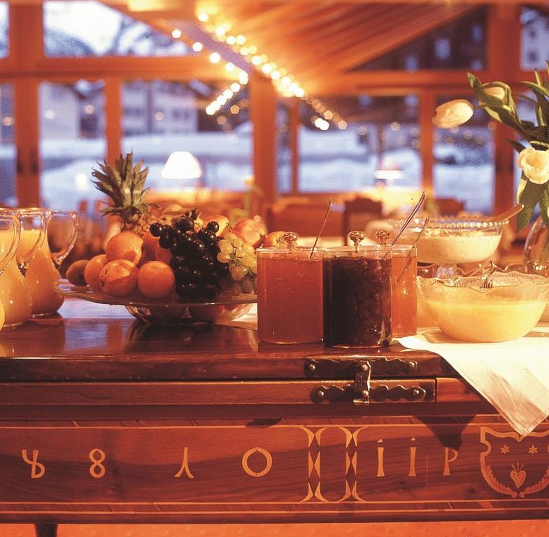 Hotel Alfa Zermatt Bagian luar foto
